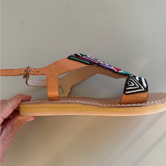 Anthropologie laidback London Rift Flat Light Brown Leather Tribal LOVE❤️ - Picture 8 of 11